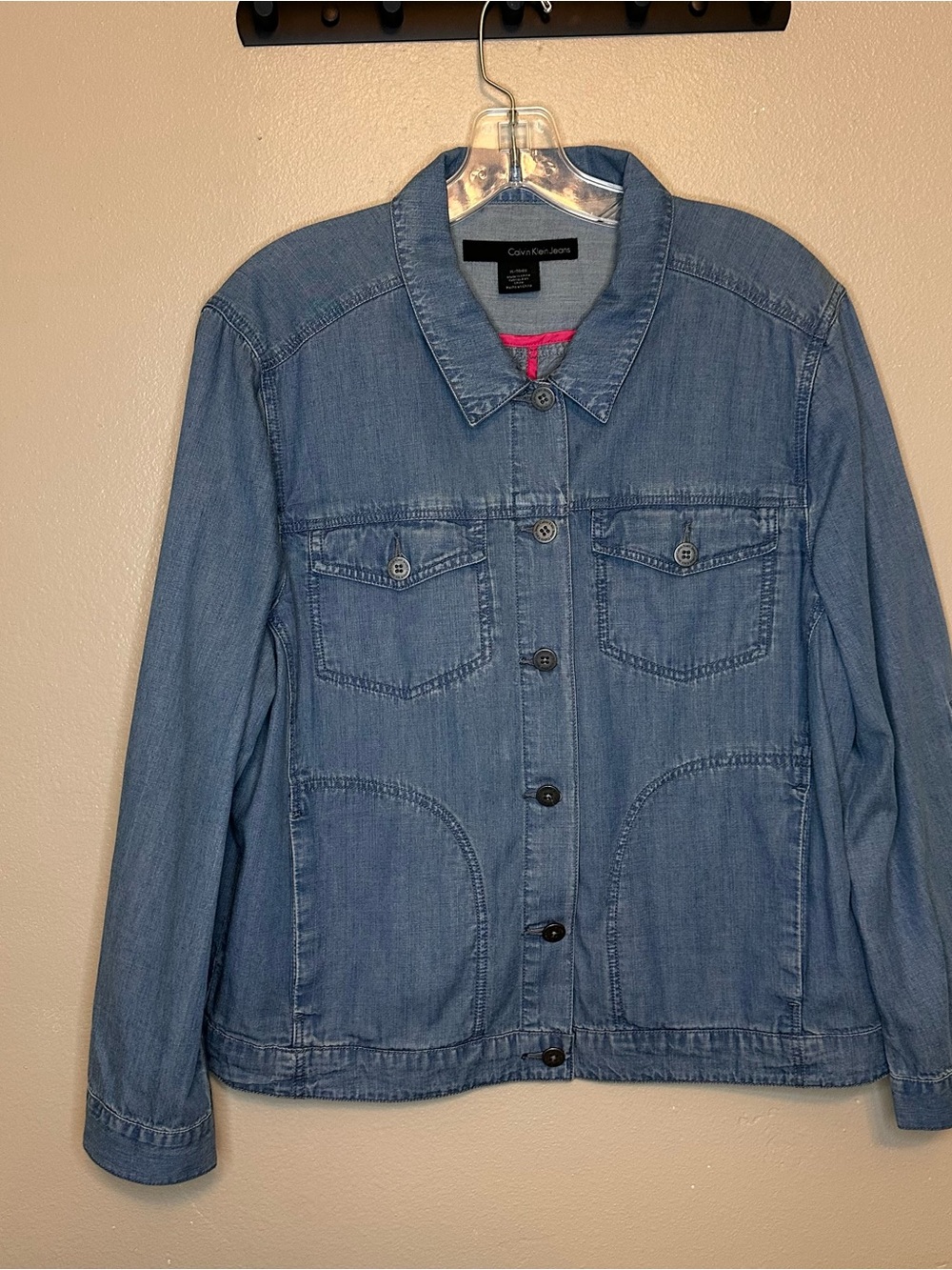 Calvin Klein Jeans Medium Blue Lightweight Denim Trucker Jacket